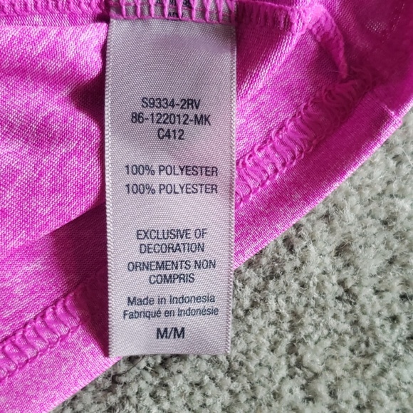 EUC Champion Sz M fuschia shirt - Picture 6 of 6